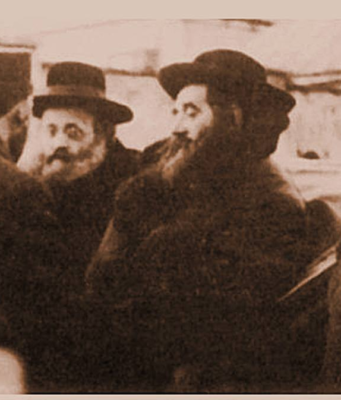 Hasidim and Academics Debate a Rebbe’s Faith during the Holocaust (on Facebook, of all Places)