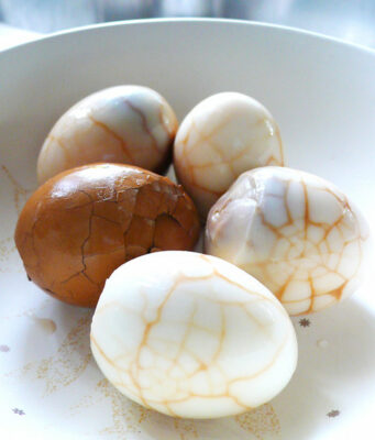 Overnight Eggs and the Evolution of Humrah
