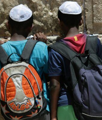 Beyond the Walls of the Synagogue: Prayer as a Virtue