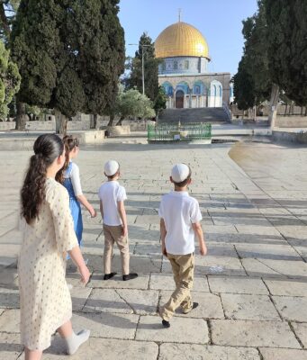 A Temple in Our Days: A Long-Overdue Conversation