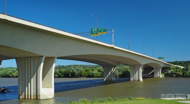 Are We Too Strict About Bridges and Eiruvin?